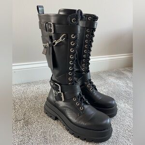 listing-status-banner